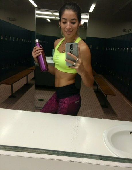 marisemwell hot actress photos