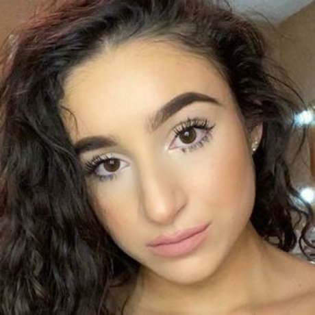 em1111 pretty actress picture