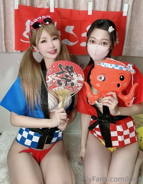 chubby small tits onlyfans sexy nudes photos