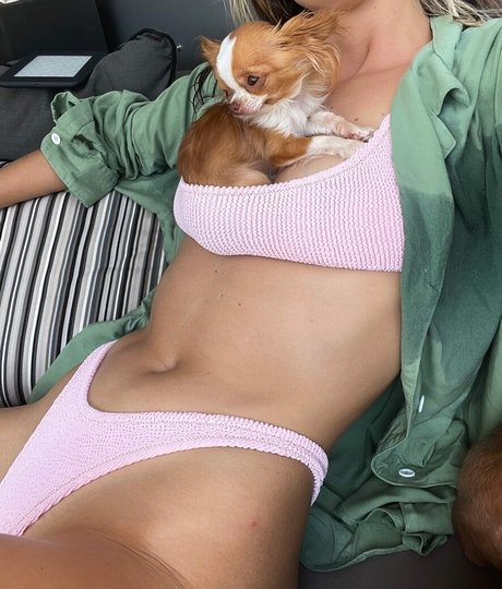 Scout LaRue Willis model porn image