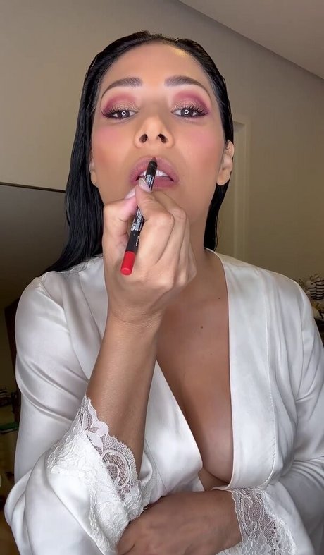 Simone E Simaria top model images