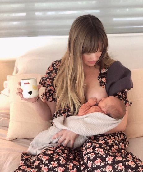 Kaylee DeFer star sex photos