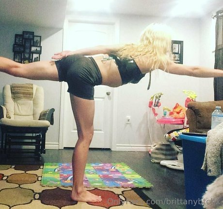 brittanybtchx model best picture