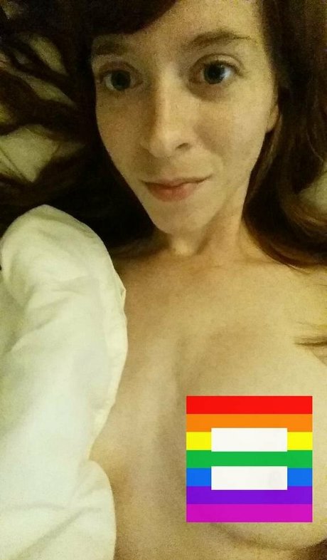 Karaste art actress pictures