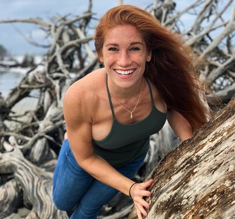 not solittlemermaid sexy pornstar img