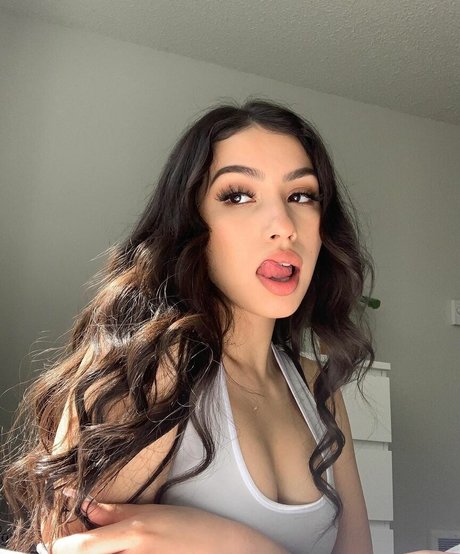 Melissa Estrella nudes actress pics