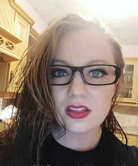 ashleymerwinfree exclusive model images