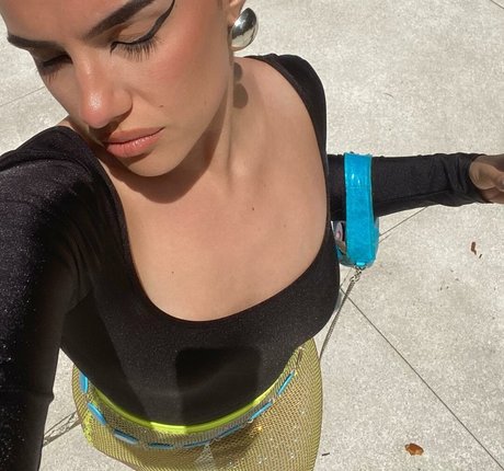 Marta Sango star free gallery