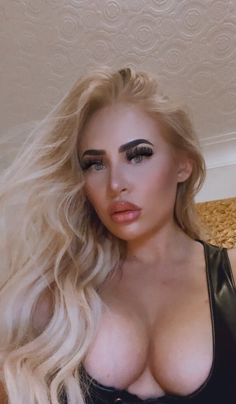 Latinmoniquexx profile pic