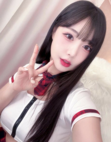 wngml774 model beautiful image