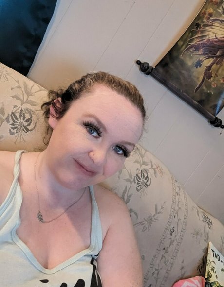 vintagewitchteaze hd model pic