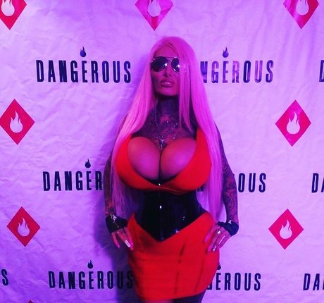 Kacey Diamonds star sexy pictures