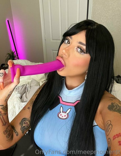 chicks with dicks onlyfans art naked img