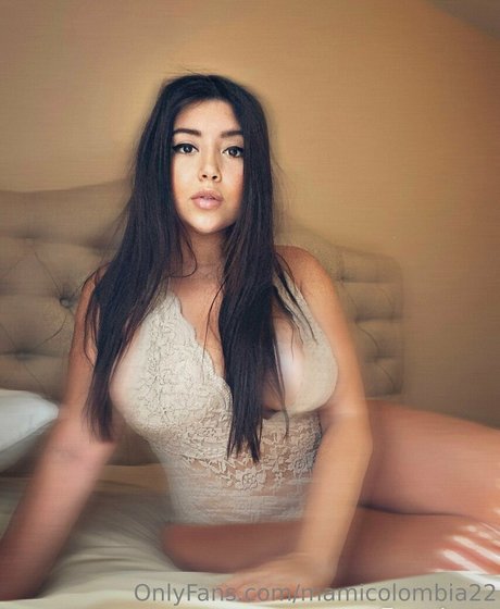 mamicolombia22 sexy actress pics