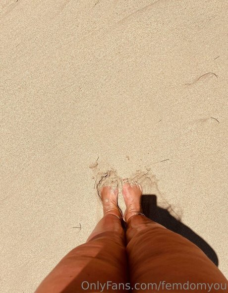 femdomyou model pornographic img