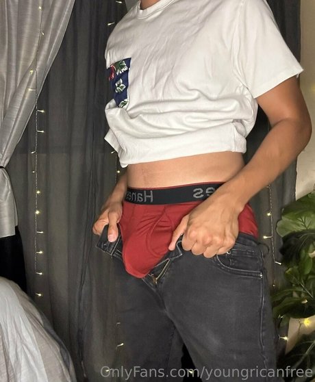 youngricanfree star nudes galleries