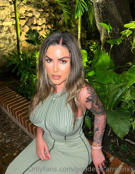 goddesscarmenxo high quality model photos