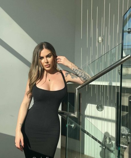 goddesscarmenxo model naked galleries