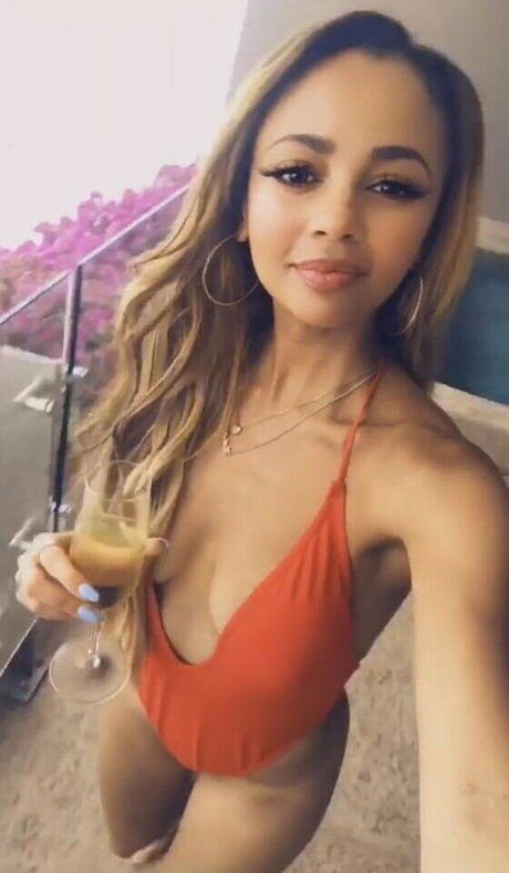 Vanessa Morgan profile pic