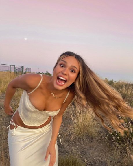 Kiana Stadler pornstar naked images