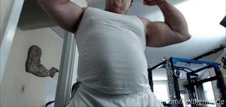 lesbian sex onlyfans pretty photo