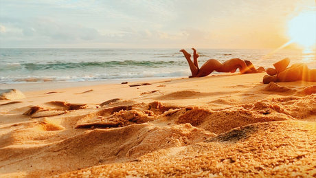 Cha Wilde s Pineapple Playroom star top image