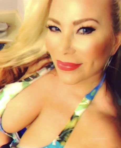 Amber Waves sexy actress gallery