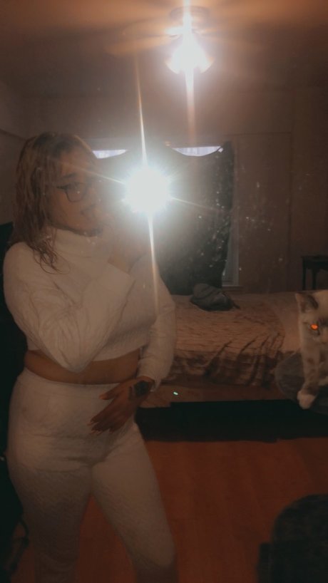 Charisma_ sexy pornstar img