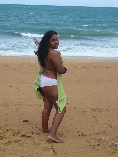 _Naughty Nutella Latina_ top star picture