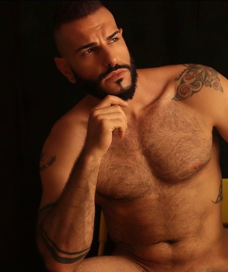 _ALEX OWEN_ pornographic model image