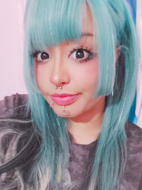 n a o m i_ sexy actress img