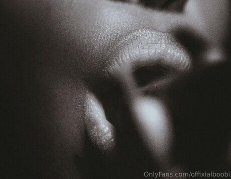 Big Wavy profile pic