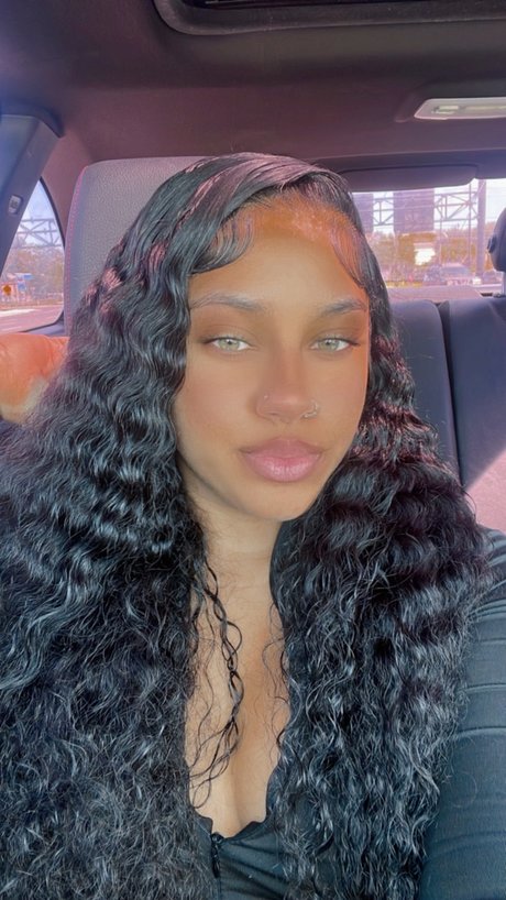 IAMMANGELYY pornstar art pic