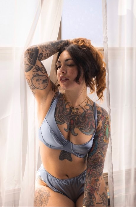 officialdanivi free model galleries