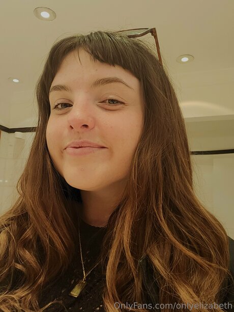 Peachy Eliza_ pornstar hot pics