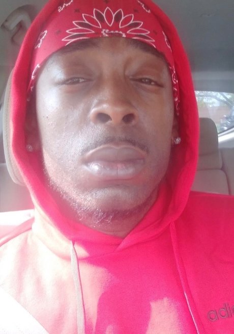 Yaro model adult pics