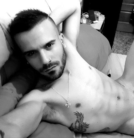 OskiitarWeed sexy pornstar archive