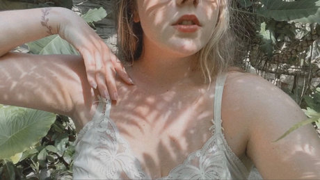 Patchouli Babe pretty pornstar pics