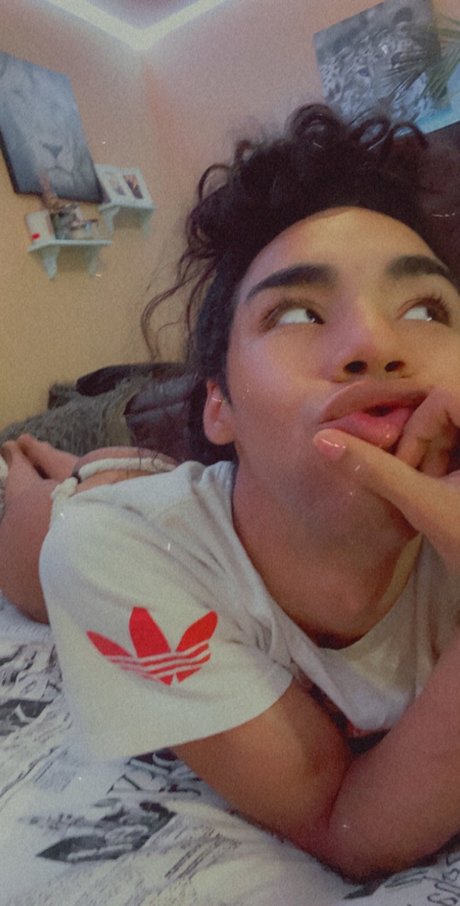 Paris West star nude photos