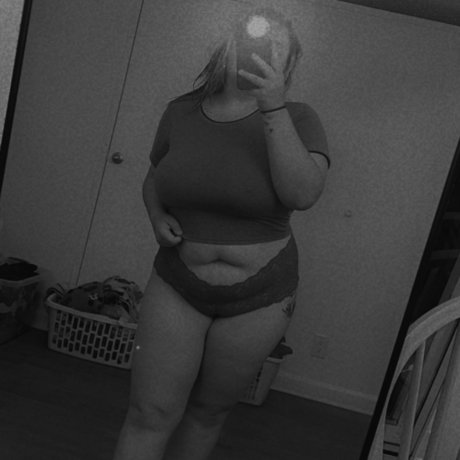 Alana Vixen_ profile pic