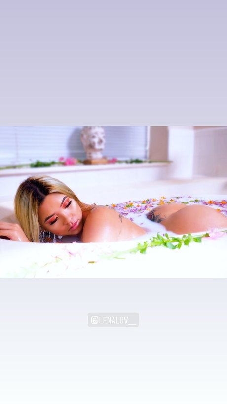 PeppaBoy Uncut nude star photos