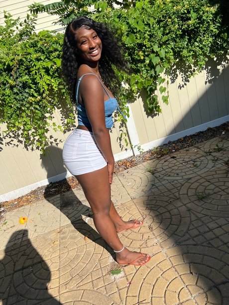 liyah nude actress archive