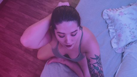 PeachWhiskey high quality actress photo