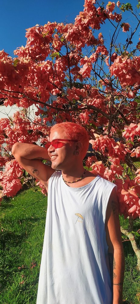 Paulo Vitor pornstar adult pic