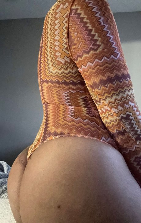 Pinkdior porn model image