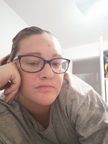 Cindy Warren daigle exclusive star picture