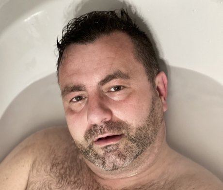 Chris Bear model hd photo