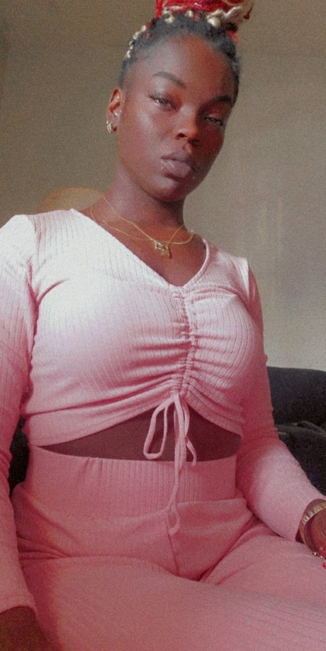 Chocolatebabee69 pornstar erotic pictures