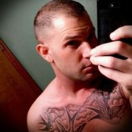 JoelWild star xxx image