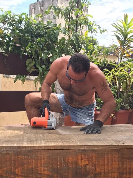 Daddy Wolf xxx pornstar image